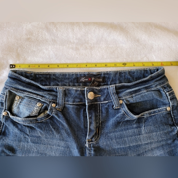 Love Nation Bermuda Shorts - Picture 6 of 8